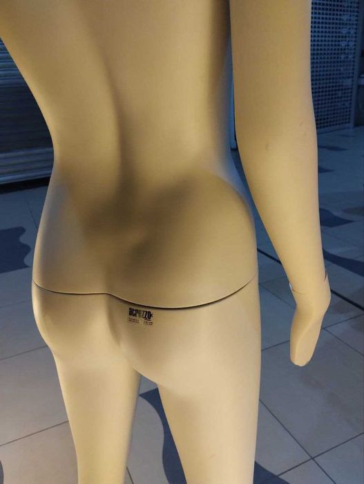 Новорічний подарунок жіночий єлегантний манекен від ATREZZO(Barcelona)