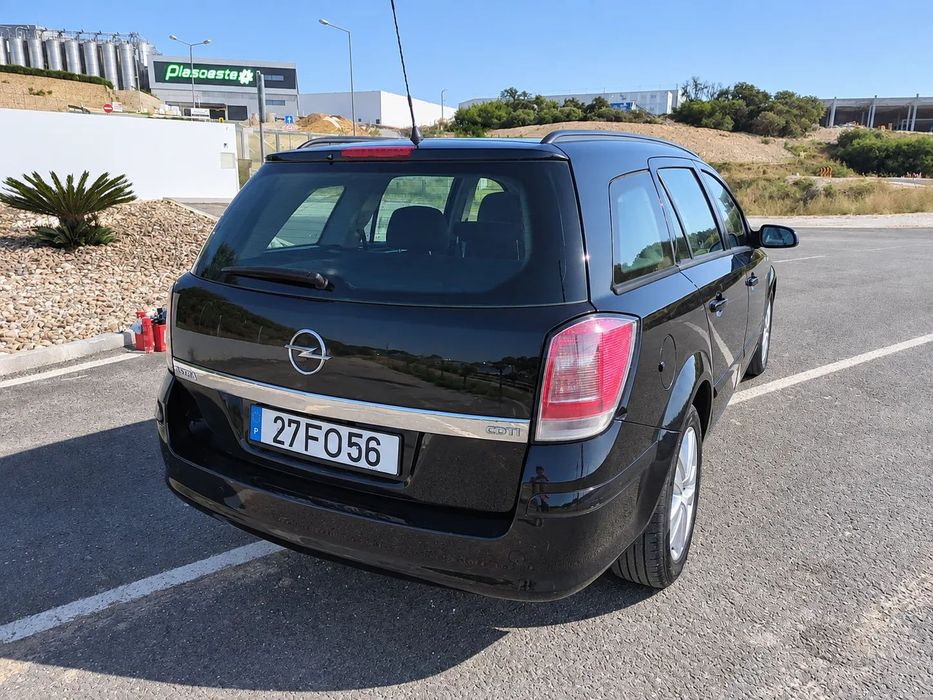 Opel Astra 1.3 CDTi Edition foto 4