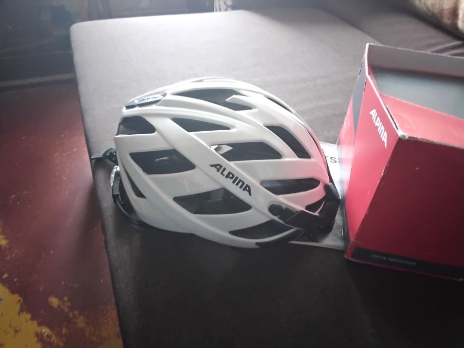 Велосипедный шлем Alpina Panoma classic Германия