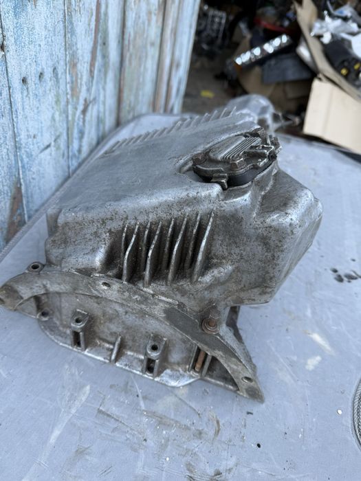 Масляный поддон BMW M52 2.5 2.8 2.0