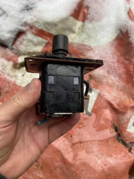 Włącznik prądu siła lub 230 V