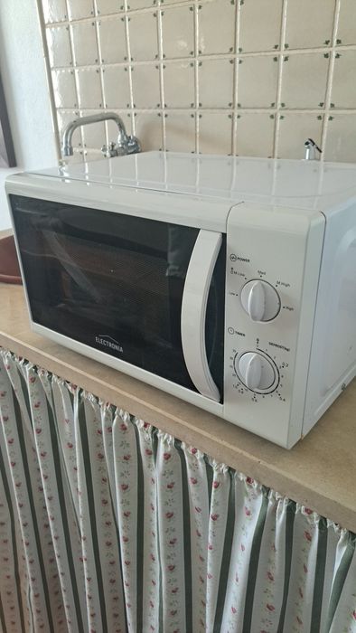 Microondas  electronia