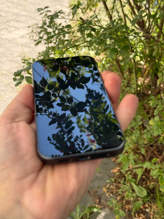 Мобільний телефон Google Pixel 10a 8/128GB Obsidian Neverlock Європа Фізична сім 17 циклів
