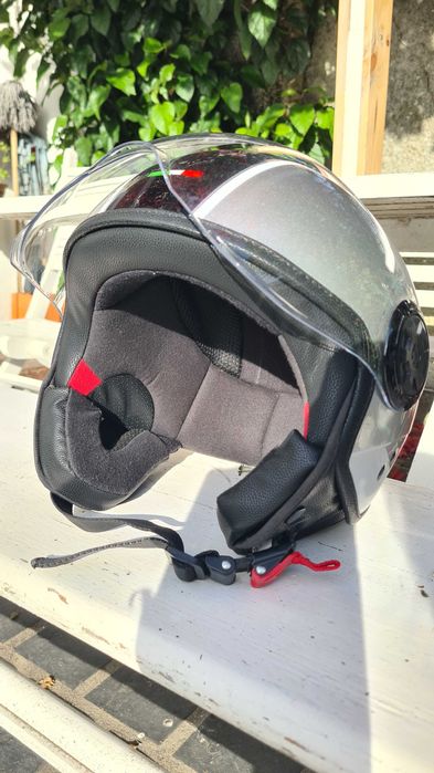 Capacete aberto Novo, tamanho L