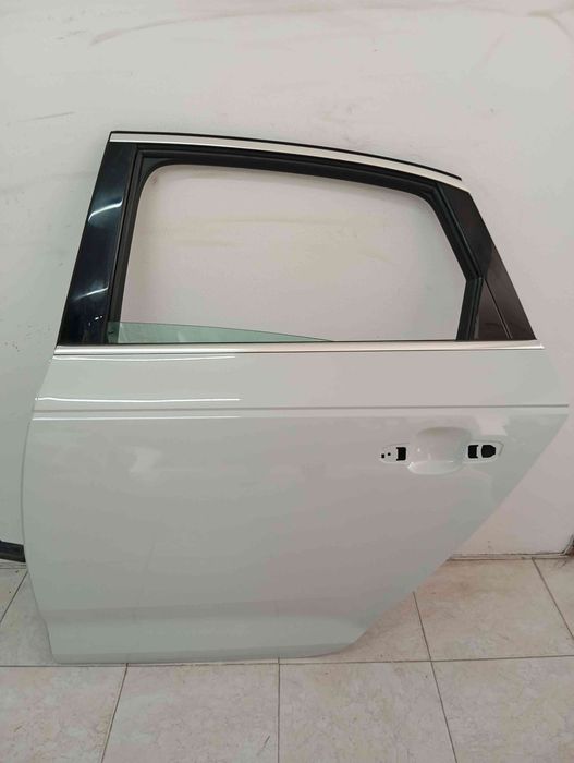 AUDI A4 B9 2022 Porta Trás Esquerda