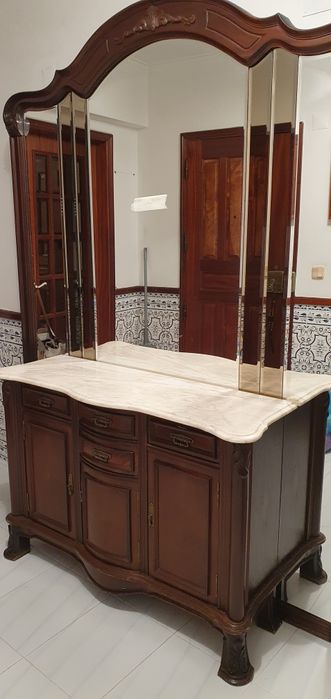 Movel aparador com espelho