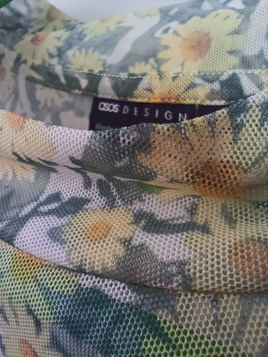 Комплект на худу дівчину ,джинсові шортики + сітка asos