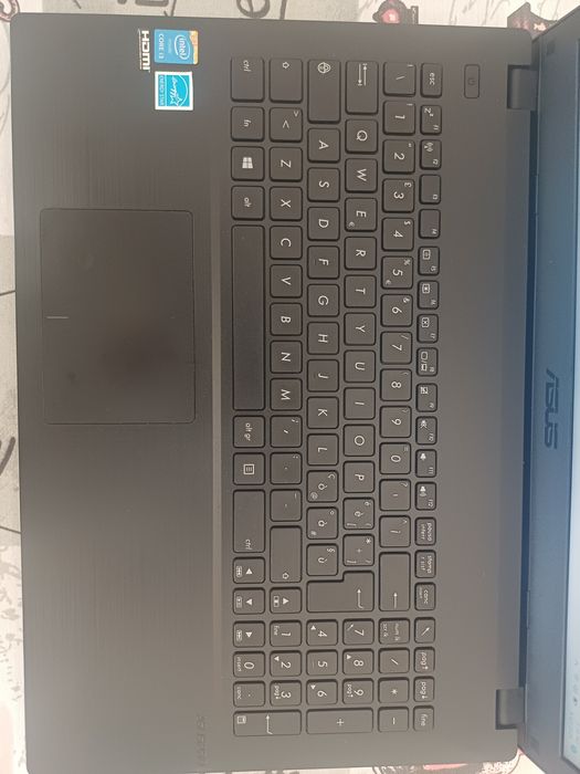 Portatil Asus i3-4005u
