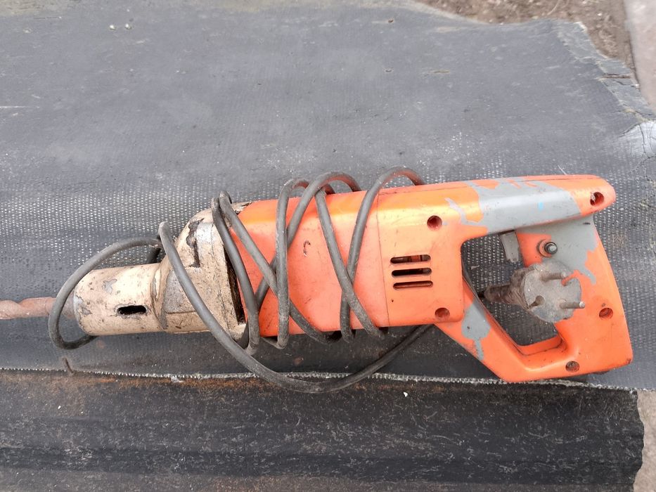 Продам дрель СССР