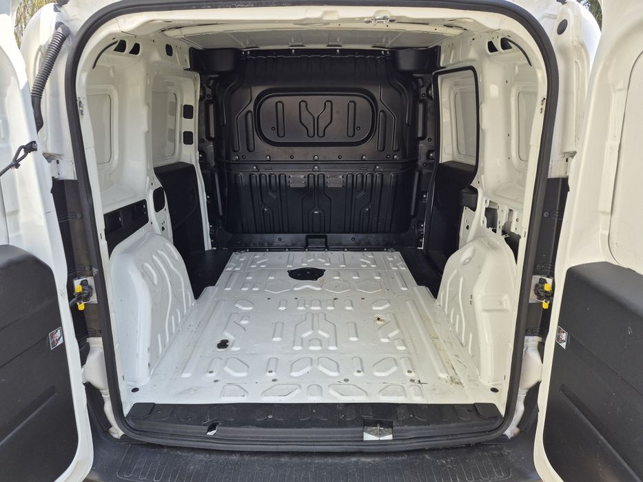Fiat Doblo Super stan!