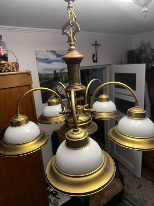 Stary żyrandol drewno, szkło,mosiądz