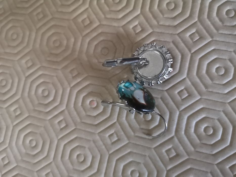 Brincos  par furo Anekke