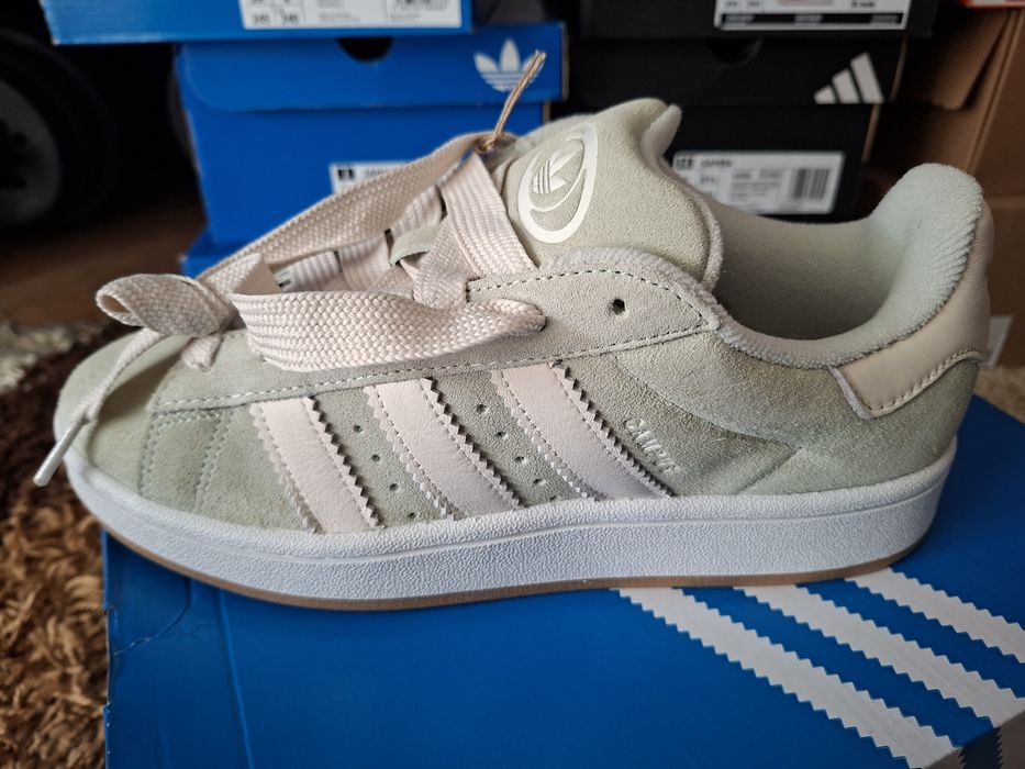 Witam mam na sprzedaż buty adidas Campus