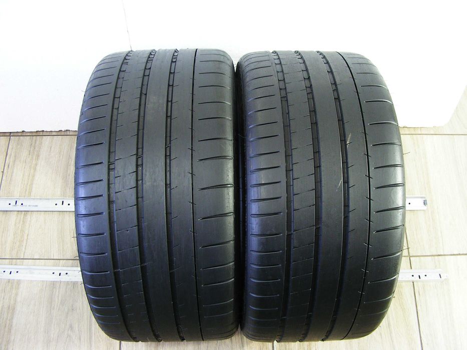 Літня гума 295/35/19 -2 шт.Michelin Pilot Super Sport.