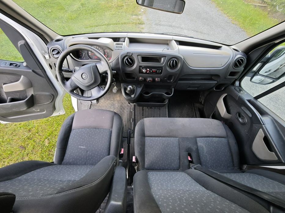 Opel Movano Opel Movano brygadówka 7 osób