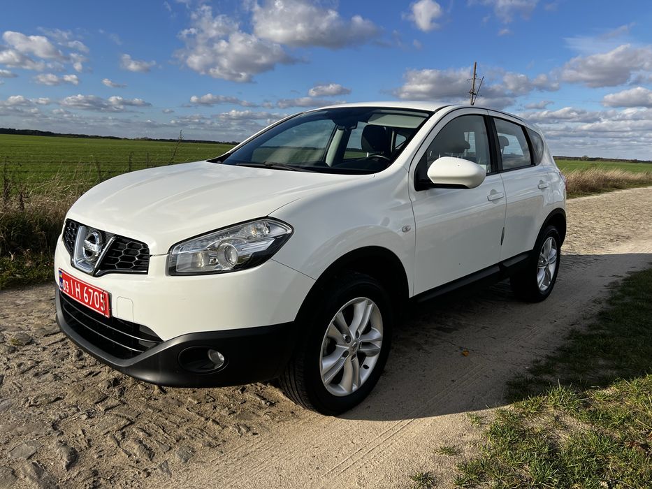 Автомобіль  Nissan Qashqai