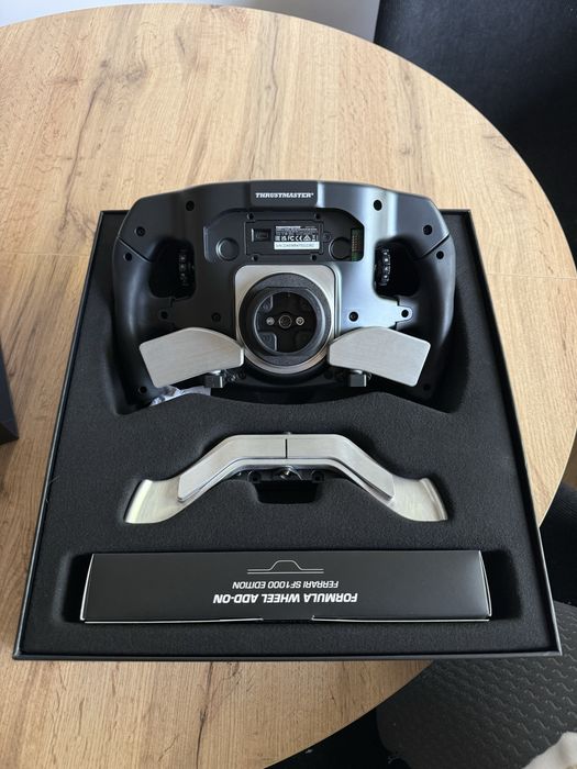 Thrustmaster Ferrari SF1000 Edition(kierwonica)