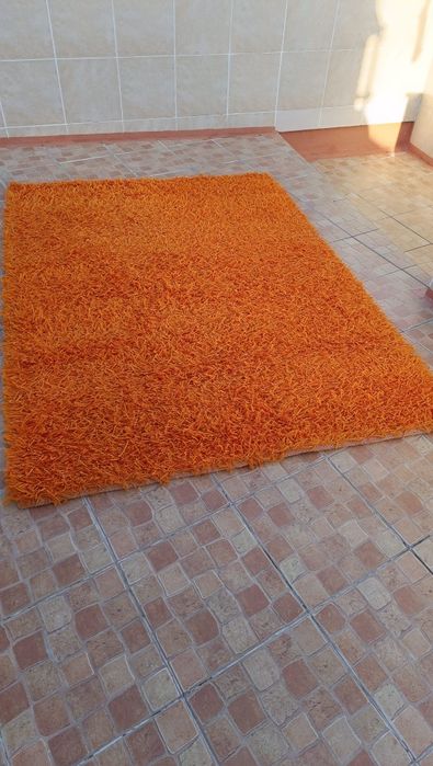 Tapete laranja 195 x 140cm