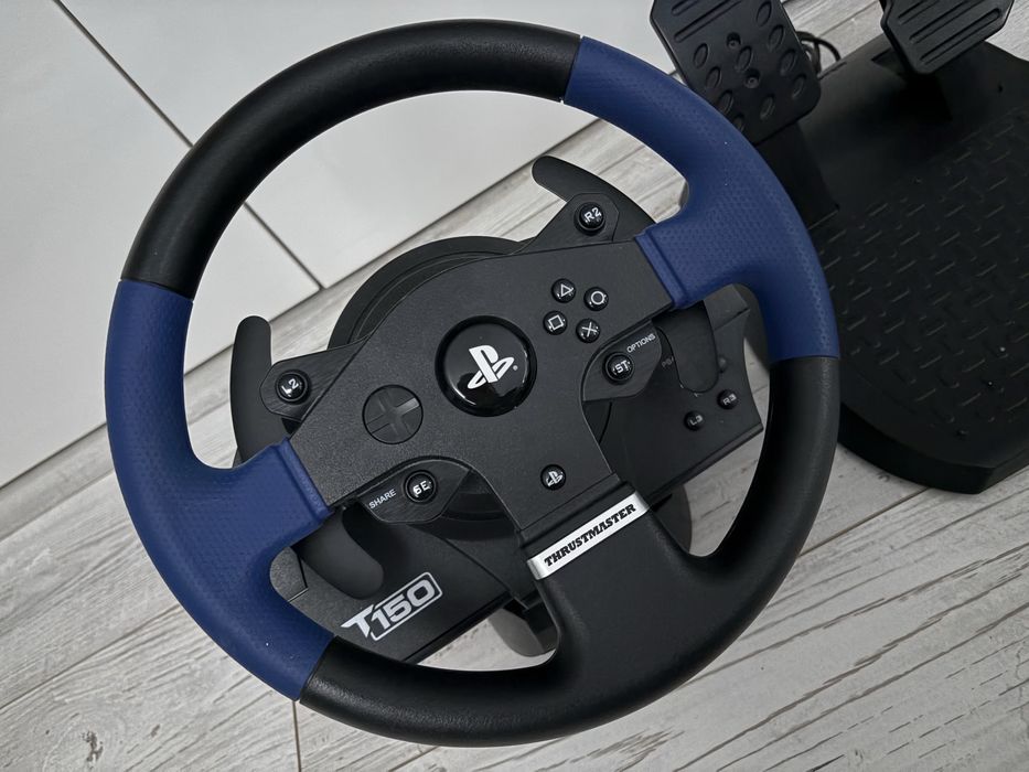 kierownica wyścigowa Thrustmaster T150 Force Feedback z pedałami
