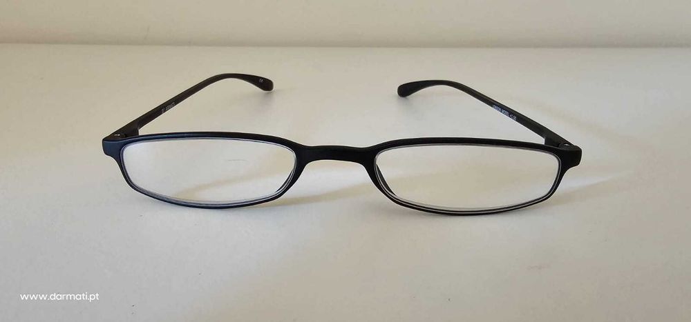 ÓCULOS DE LEITURA PRÉ-GRADUADOS