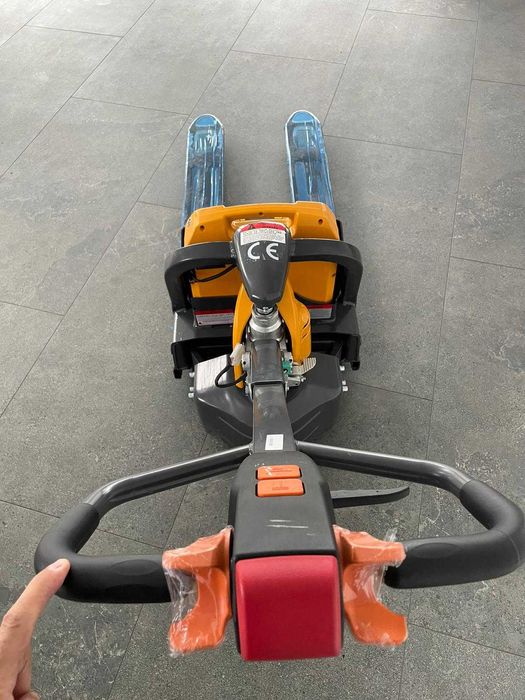 Wózek paletowy 1,5 tony udźwigu. Nowy. Gunter Grossmann