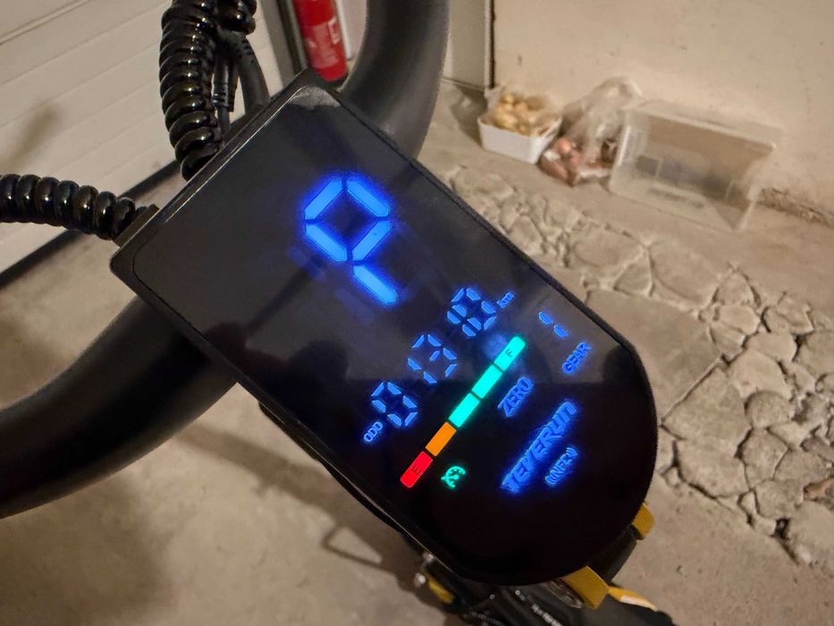 Hulajnoga Techlife Q5 2.0 RSX 30Ah 100km
