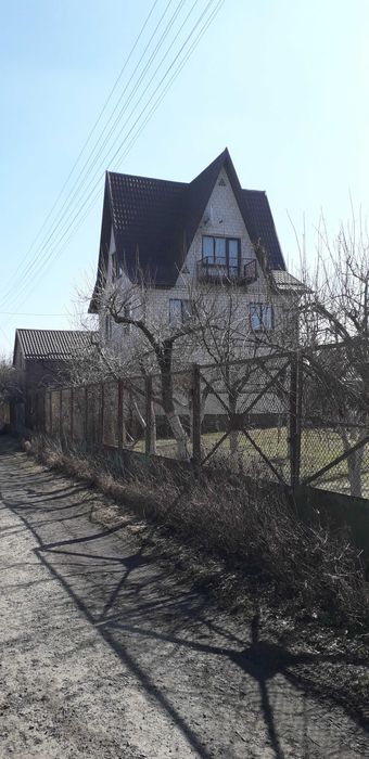 Продам будинок 3 поверхи Літочки 12 соток, газ, ліс річка