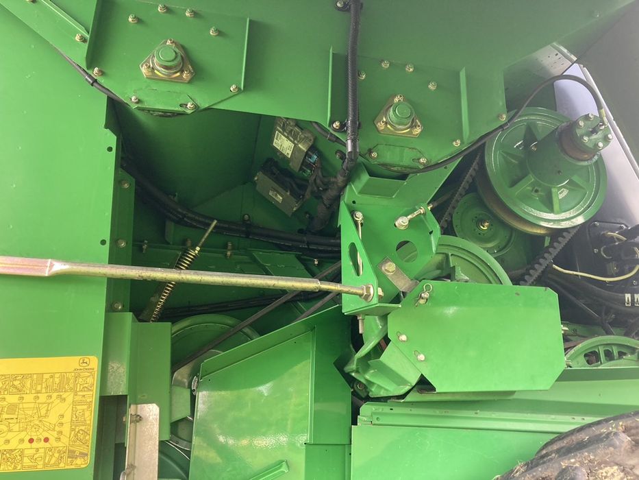 Продам комбайн Джон Дир С 670 I