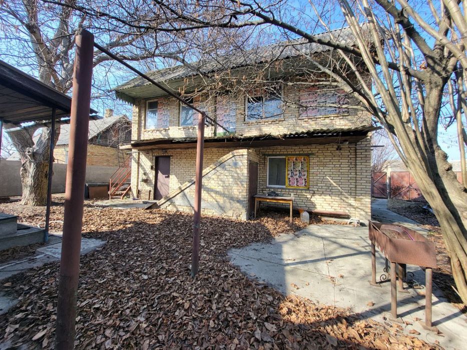 Будинок з ремонтом. Ділянка 11,5 сот