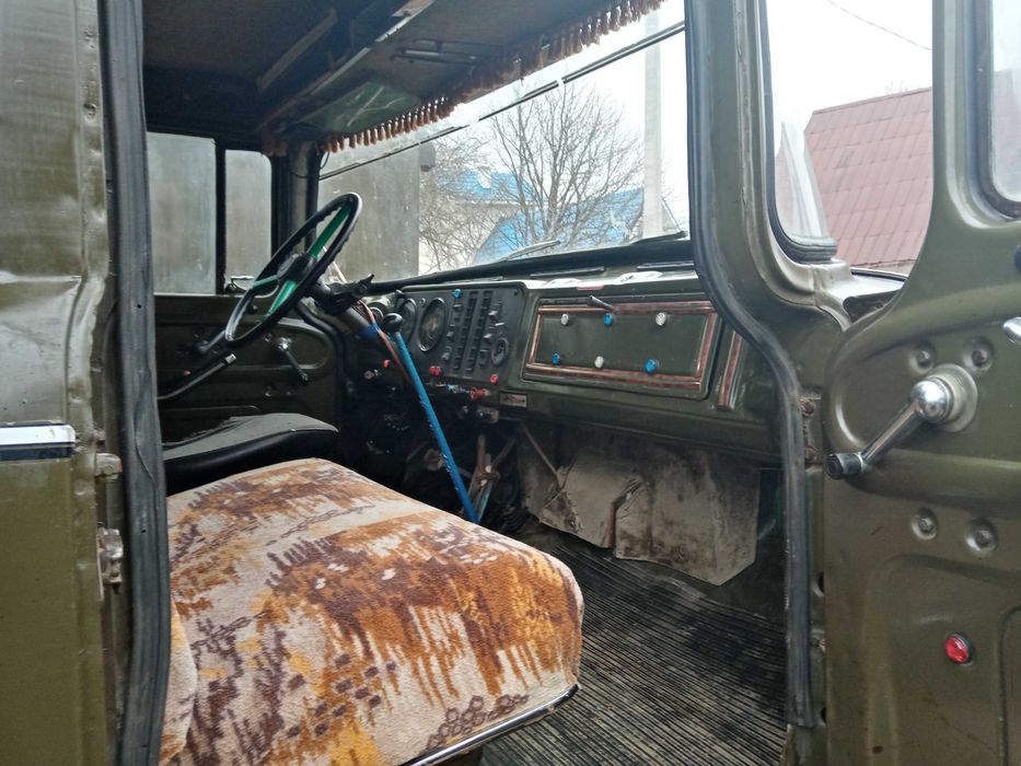 Зіл-130. Вантажне авто