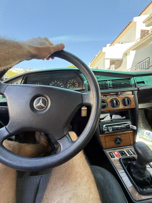 Mercedes 190E classico certificado pelo ACP foto 3