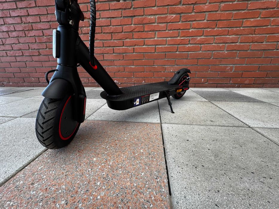 Bezpieczna Hulajnoga Elektryczna ZWheel 350W 30km 10Ah Super PREZENT