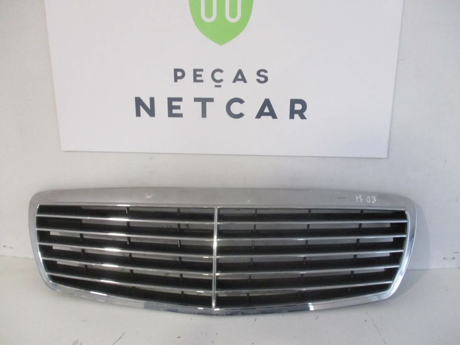 Grelha Mercedes W211 2003