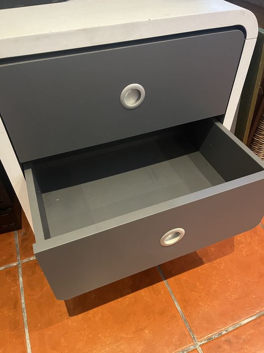 Gaveteiro / Móvel de Apoio com Gavetas e Rodas (Branco/Cinzento)