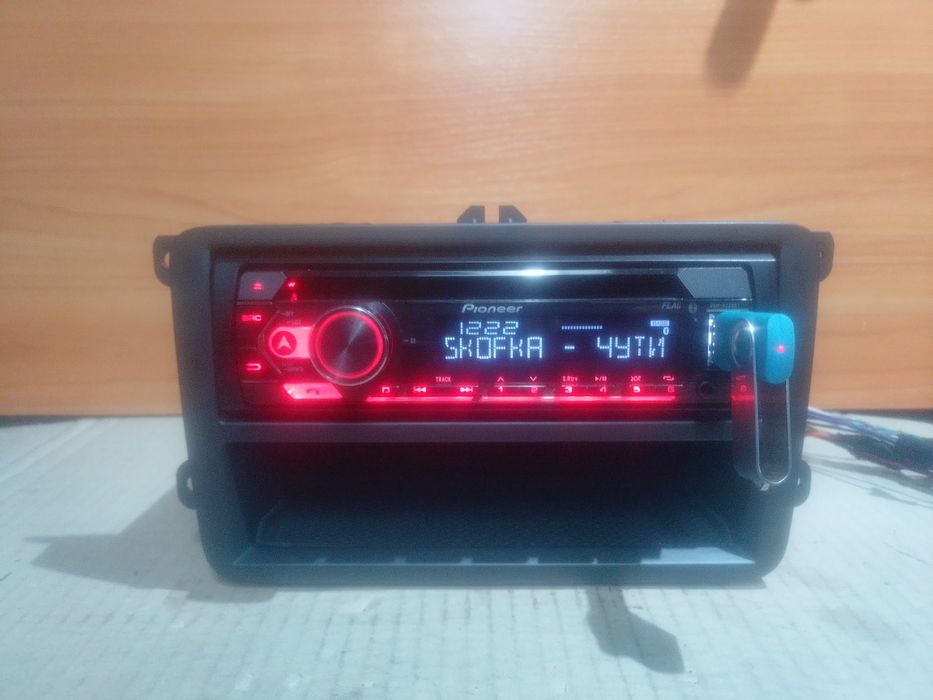 Автомагнітола Pioneer DEH-S320BT Bluetooth, USB, AUX, CD