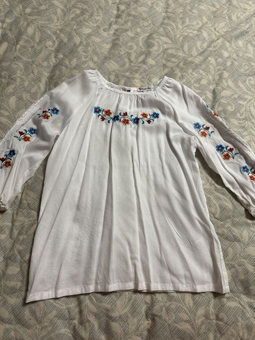 Вишиванка на дівчинку р.128