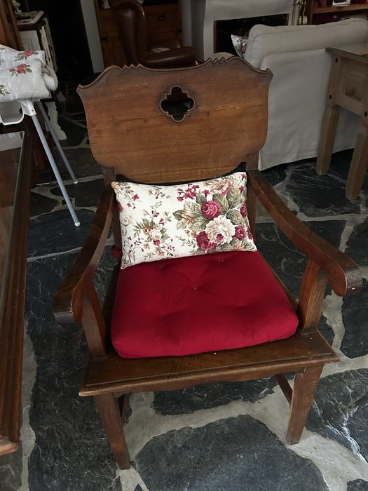 Mobilia rustica recuperada