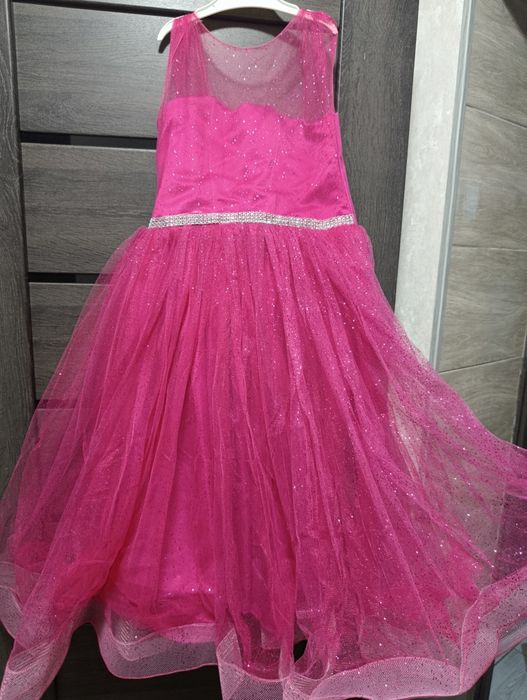 Сукня для дівчинки