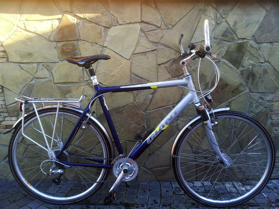 Велосипед Giant Shimano Deore