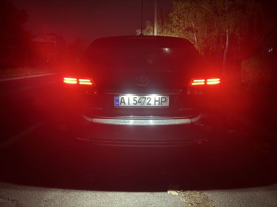 Toyota Avensis 2015 на автоматі обмін пригін