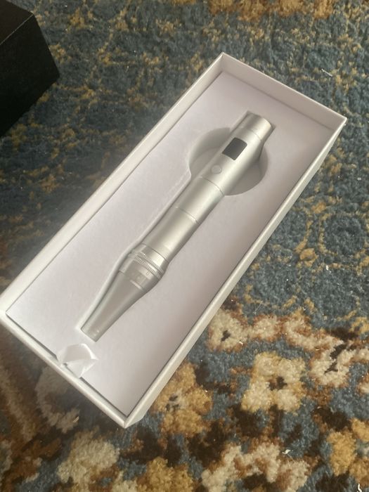 Caneta de Microneedling Nova