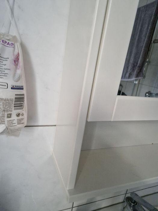 Szafka z lustrem Hemnes Ikea