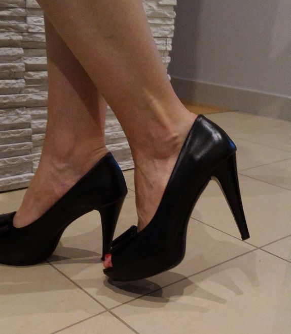 Skórzane szpilki SAGAN