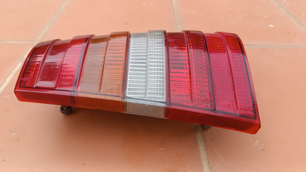Mercedes s124 farolim direito