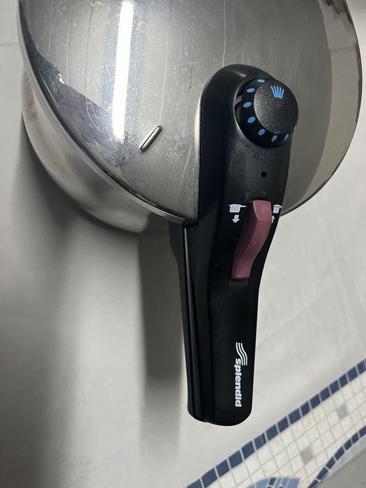 Panela de pressão Splendid