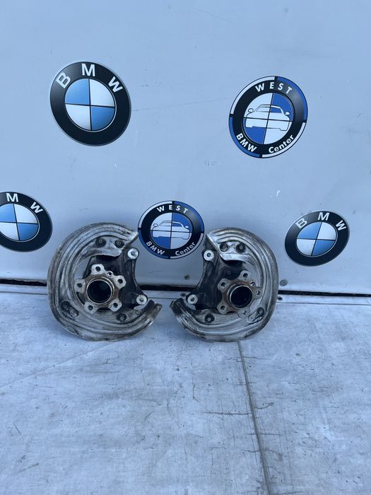 Цапфа передня права bmw g20 g21 поворотний кулак бмв г20 г21 задній привід