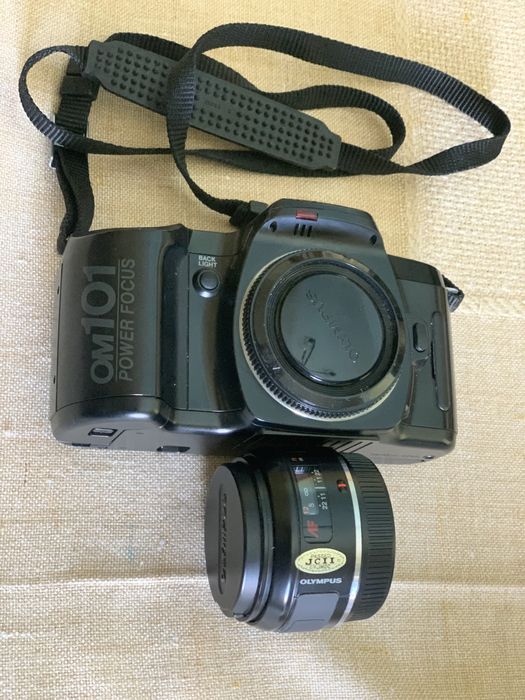 Maquina Olympus OM 101