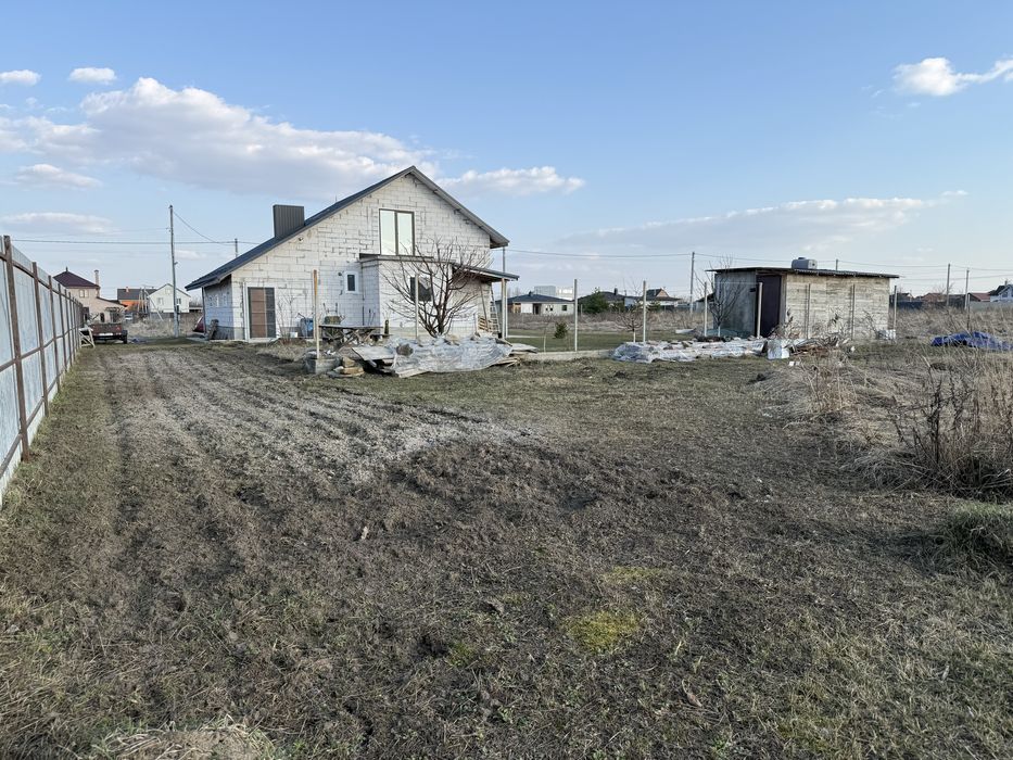 Ділянка 6 соток під житлову забудову в селі Мрія ( Бучанський район)