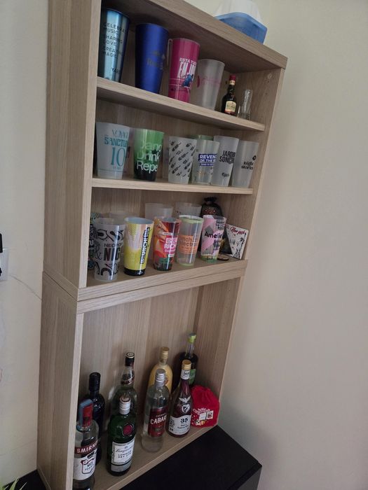 Estrutura besta ikea