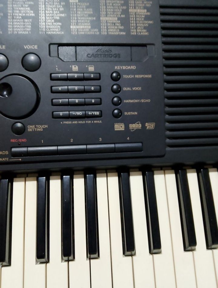 その他 YAMAHA PSR-620 Синтезатор yamaha psr 620: 9 000 грн. - Синтезатори Кривий